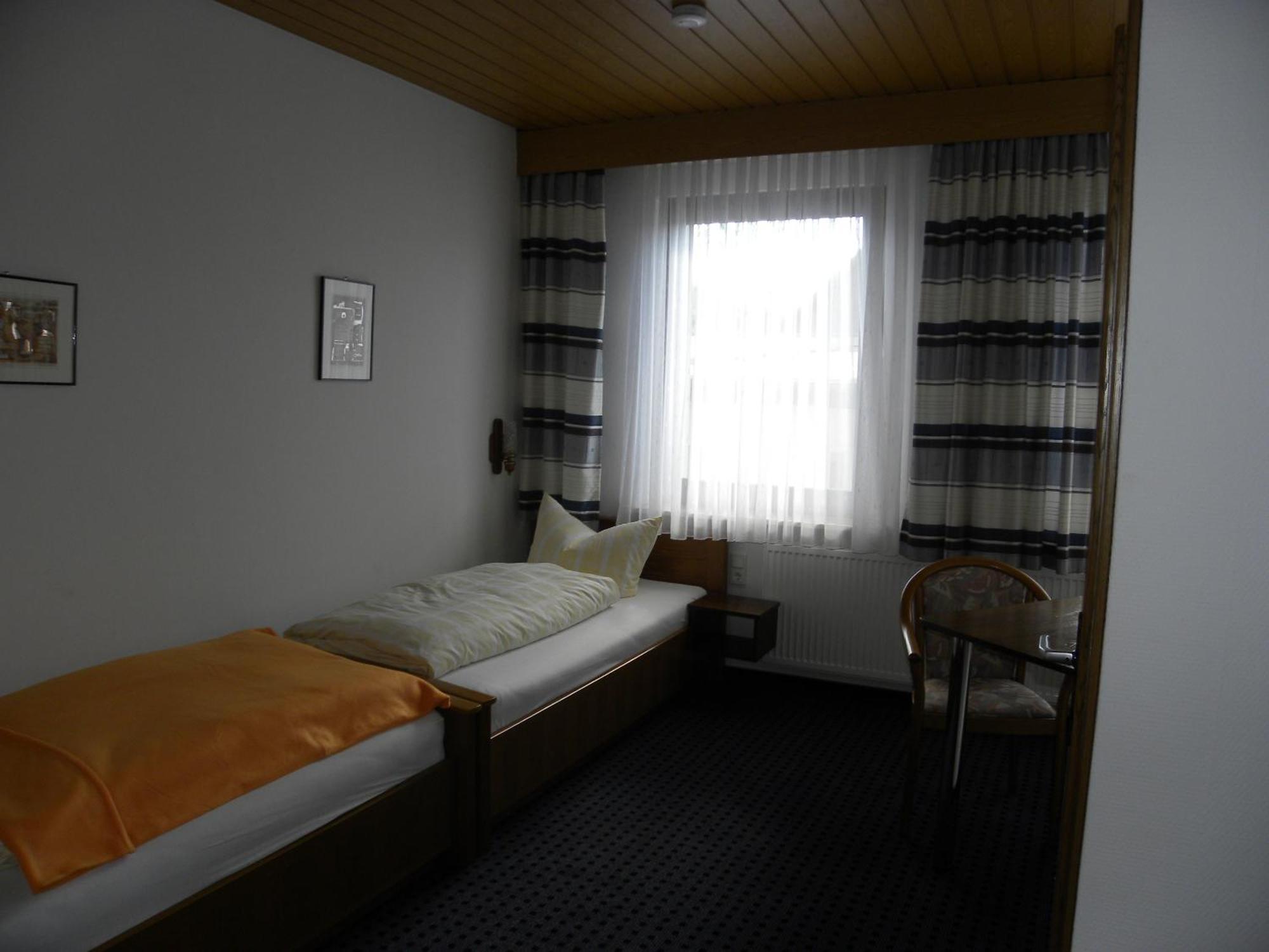 Thueringer Hof Hotell Richelsdorf Rum bild