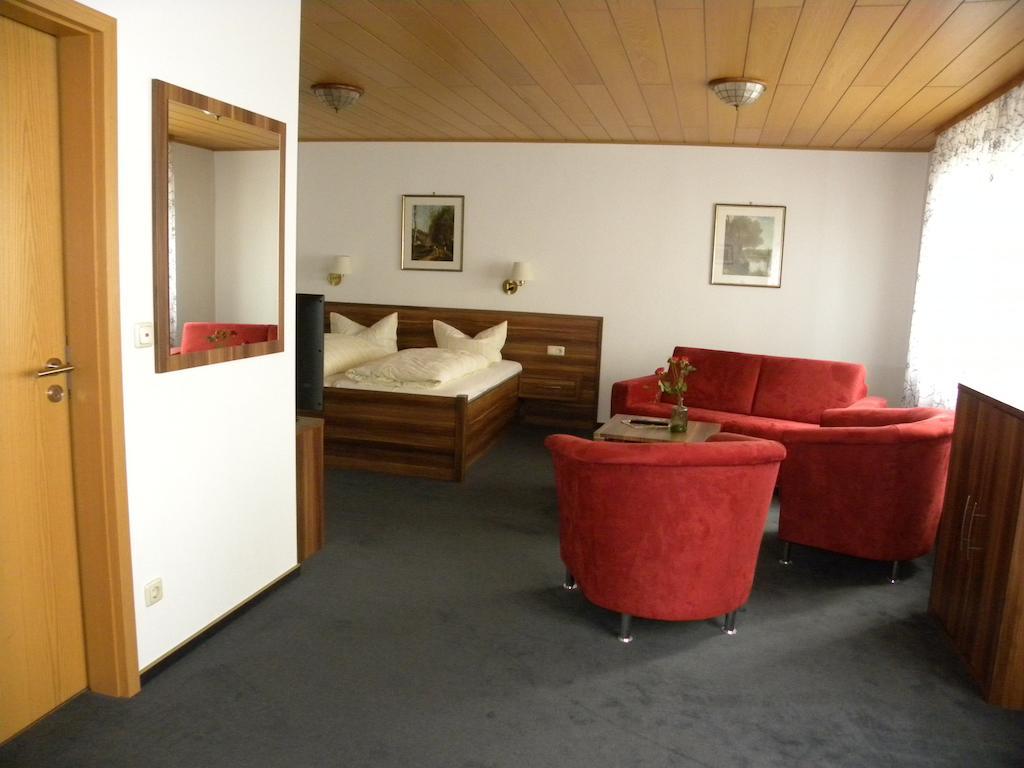 Thueringer Hof Hotell Richelsdorf Rum bild